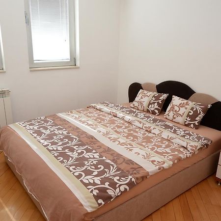 Exclusive Budget Apartments Скоп'є Екстер'єр фото